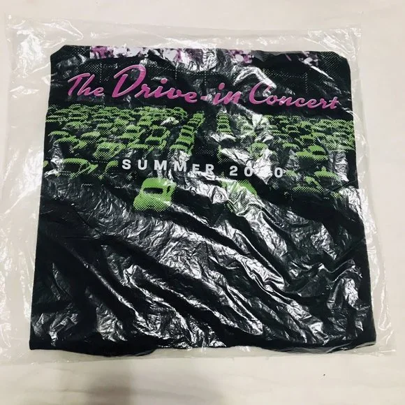 Garth Brooks Official 2020 Summer Drive-In Theater Event Black T Shirt Med. NEW - Picture 8 of 8